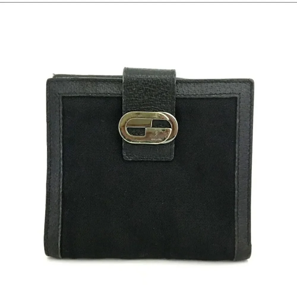GUCCI GG Logo Canvas Leather Bifold Wallet /1A7636. 03504162106